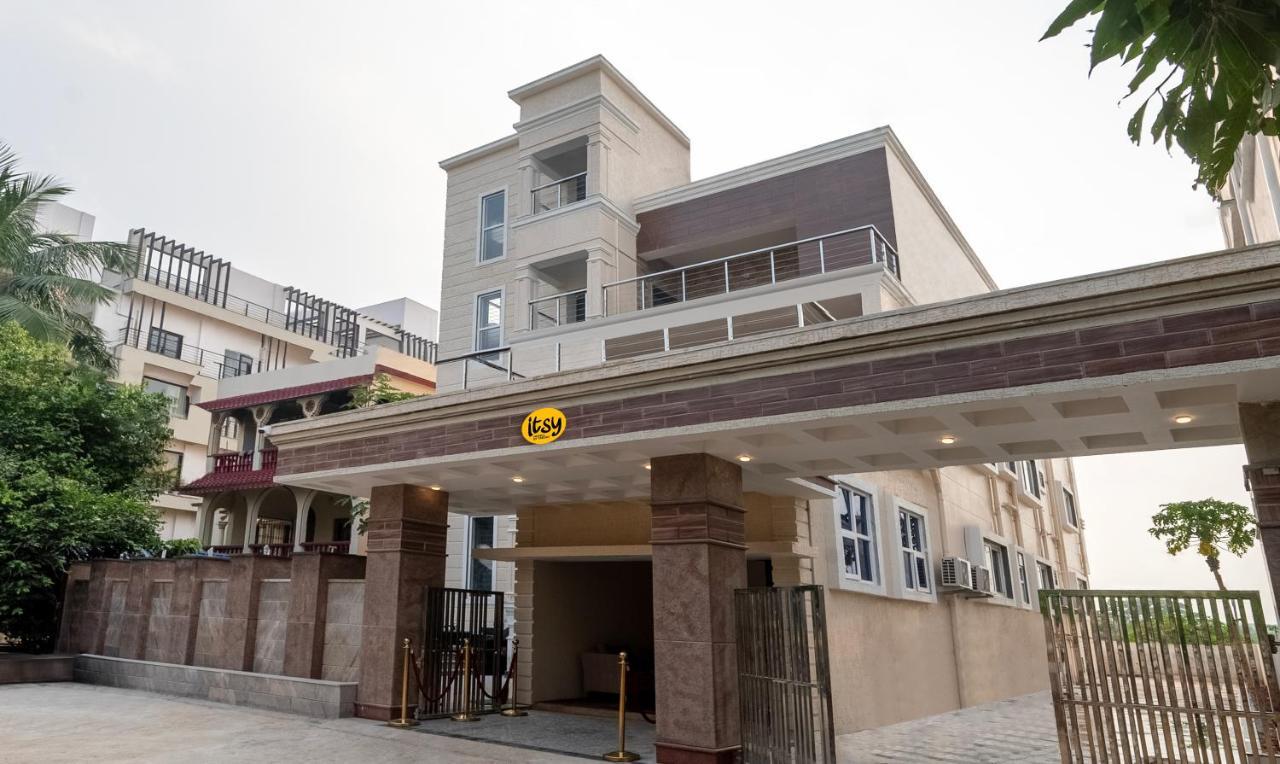 Itsy Hotels Greenland Jungle View ブバネーシュワル エクステリア 写真